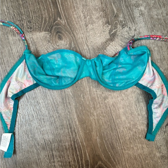 BRALETTE - Picture 2 of 6